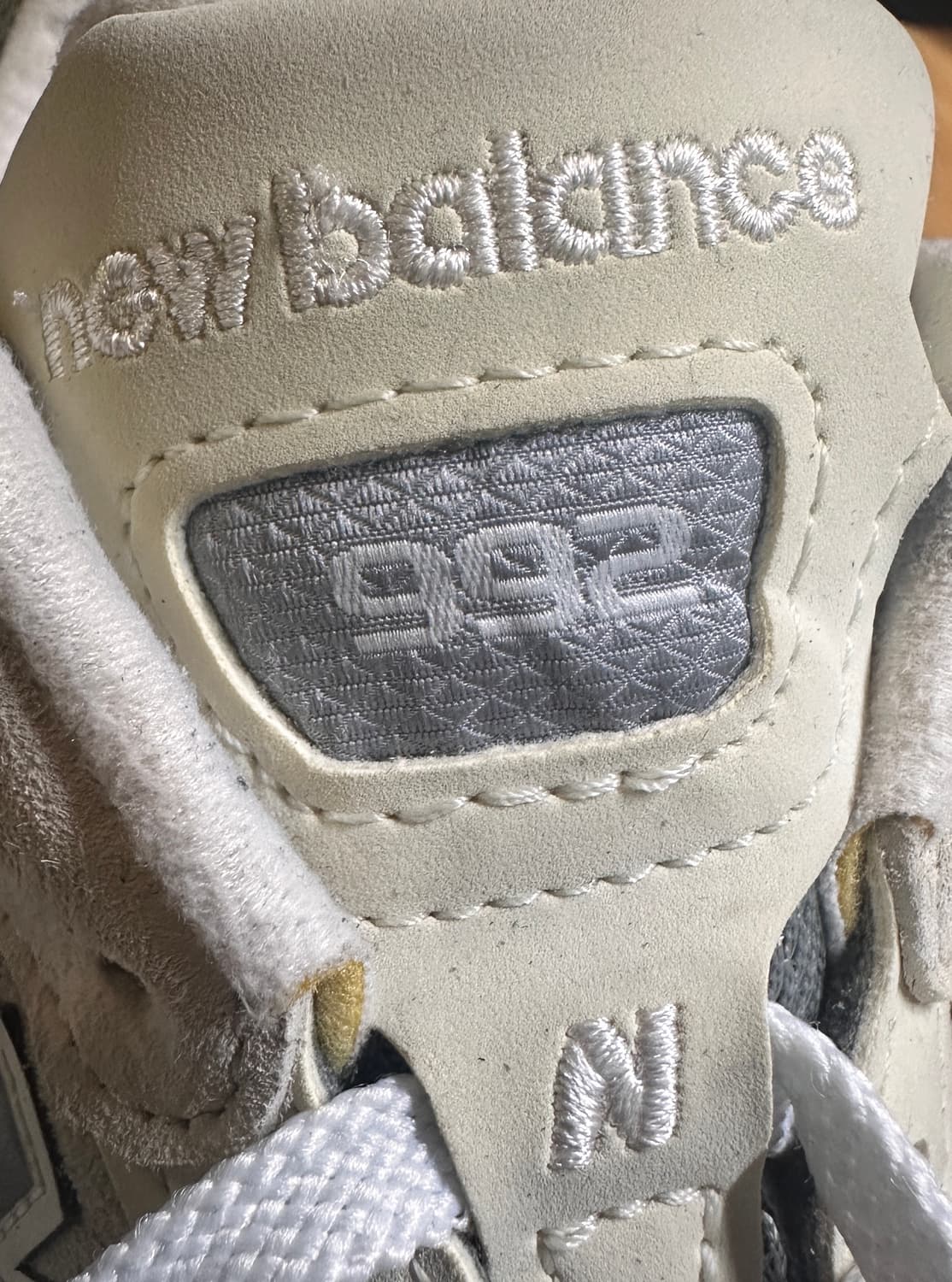 뉴발란스 992 메이드 인 USA 화이트 실버 (M992NC) - 275 상품이미지5