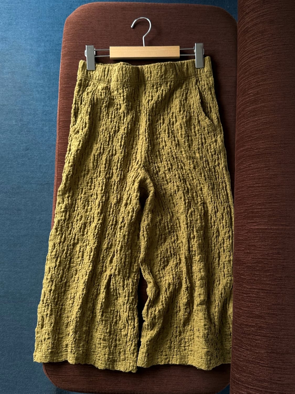 Volume fabric stretched banded 3/4 pants 상품이미지2