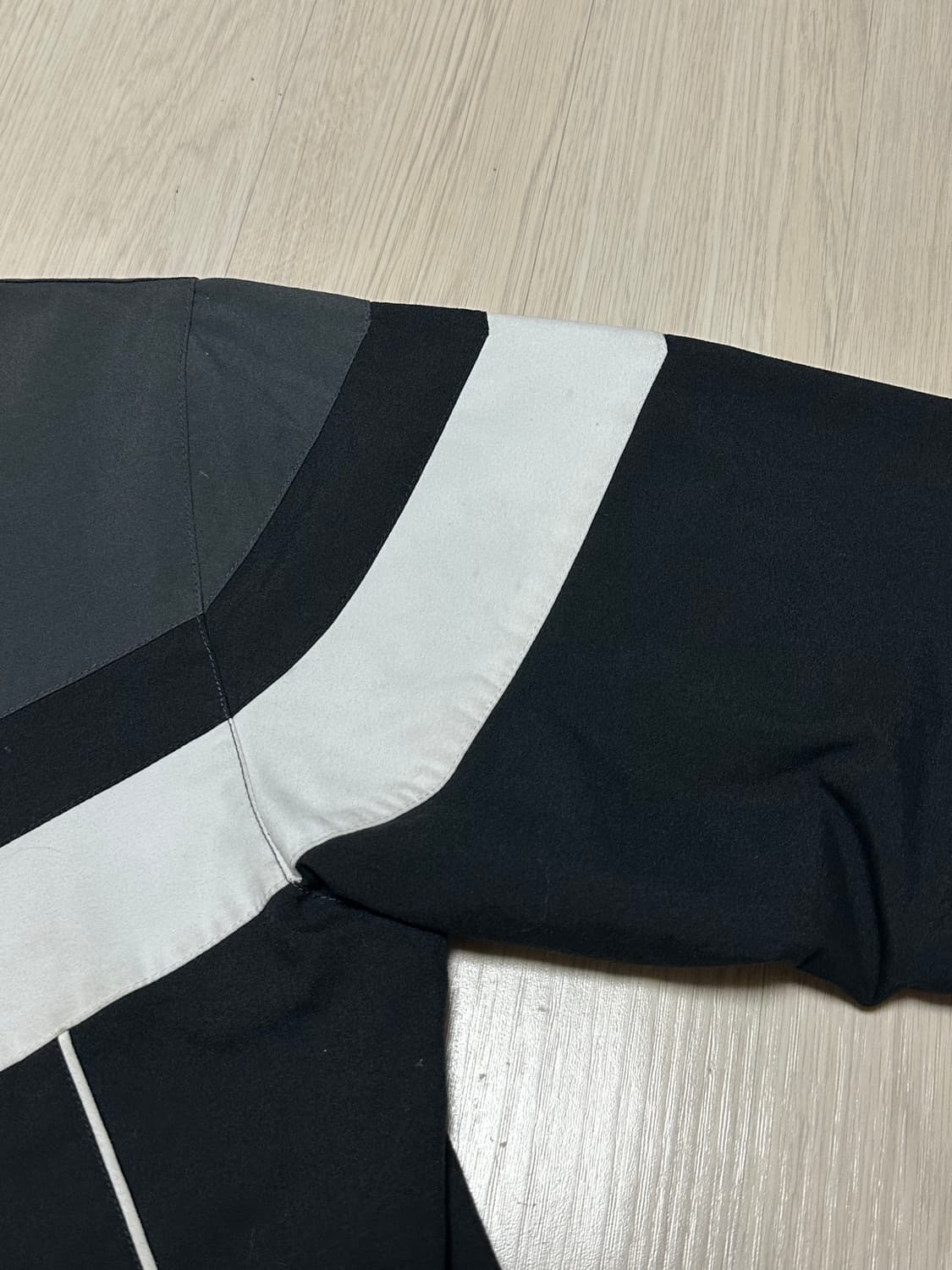 나이키 스우시 배색 바람막이 자켓 상품이미지6