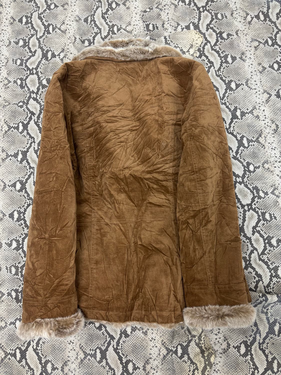 [VKEI] Fur Trimming Brown Jacket 상품이미지7