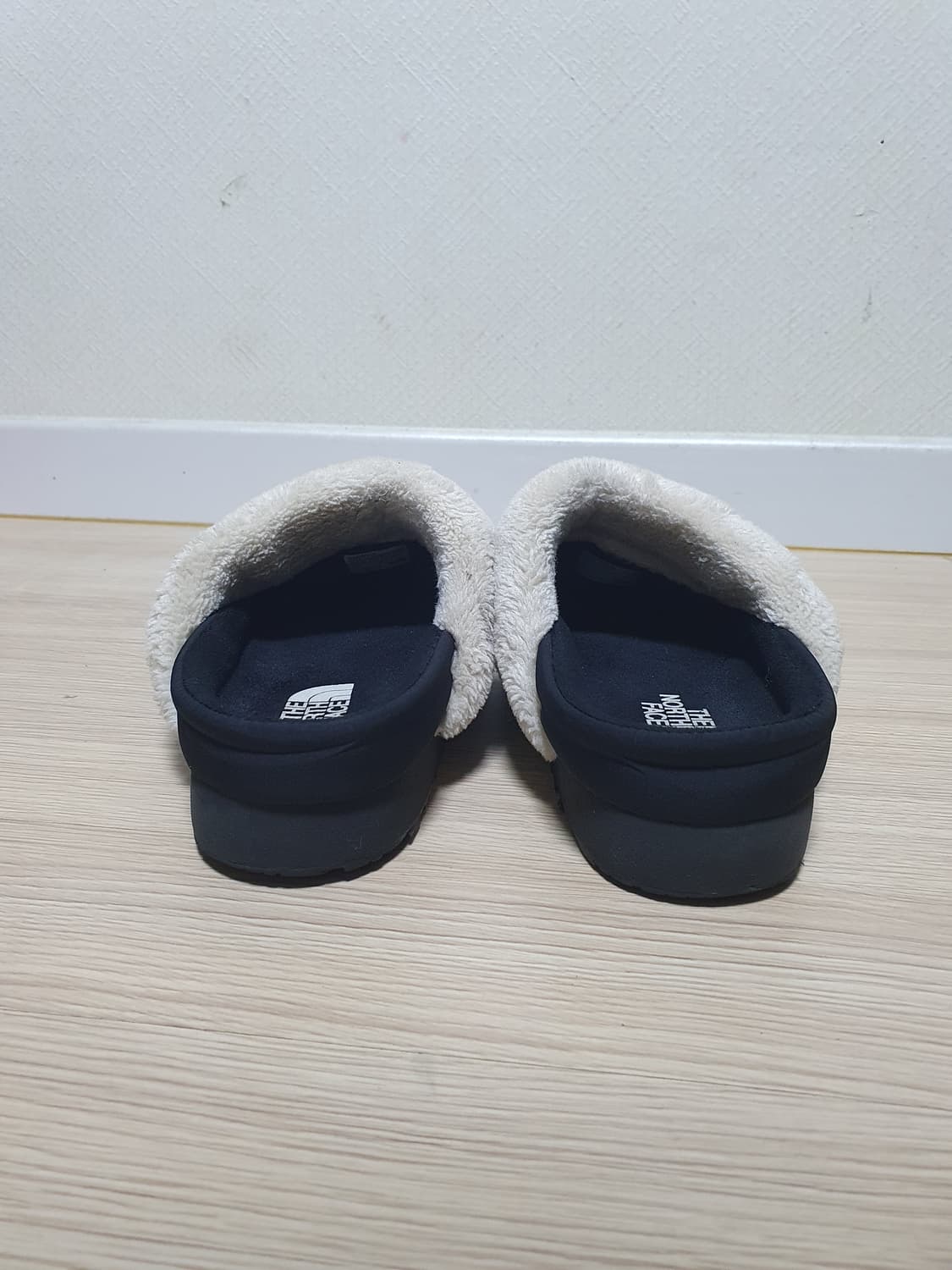 노스페이스 뮬 슬리퍼 블랙 280 상품이미지5