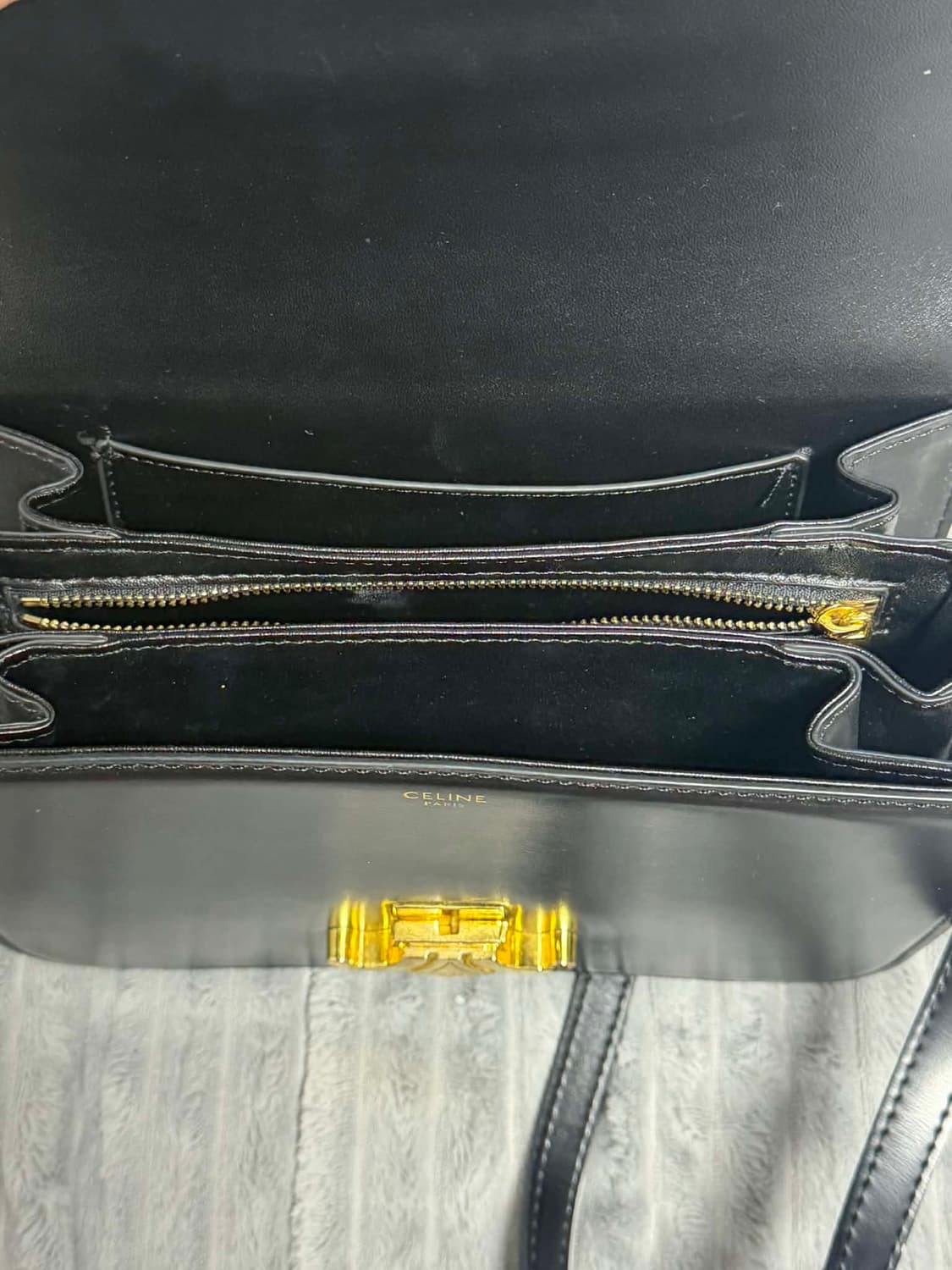 셀린느 트리옹프 숄더백 상품이미지7