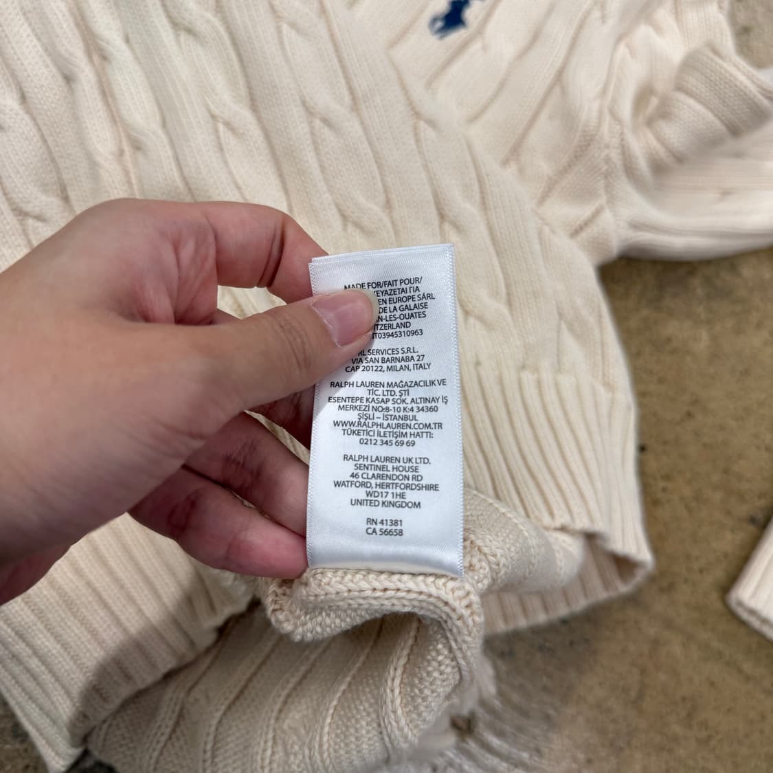 폴로 랄프로렌 크림 화이트 꽈배기 니트  상품이미지7