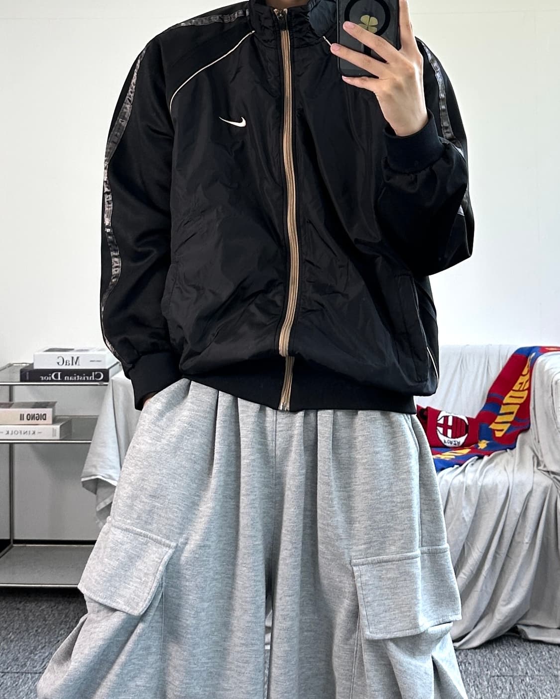 나이키 스우시 사이드라인 블랙 골드 져지 집업 L 상품이미지3