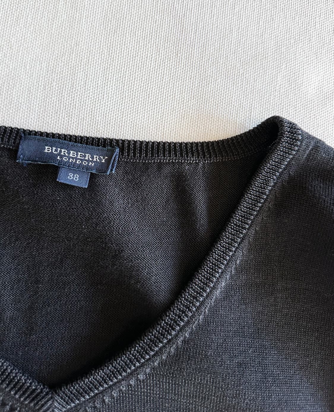 BURBERRY LONDON v-neck knit top 상품이미지7
