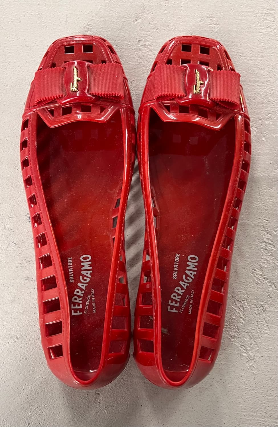 페라가모 리본 젤리 샌들 7 상품이미지2