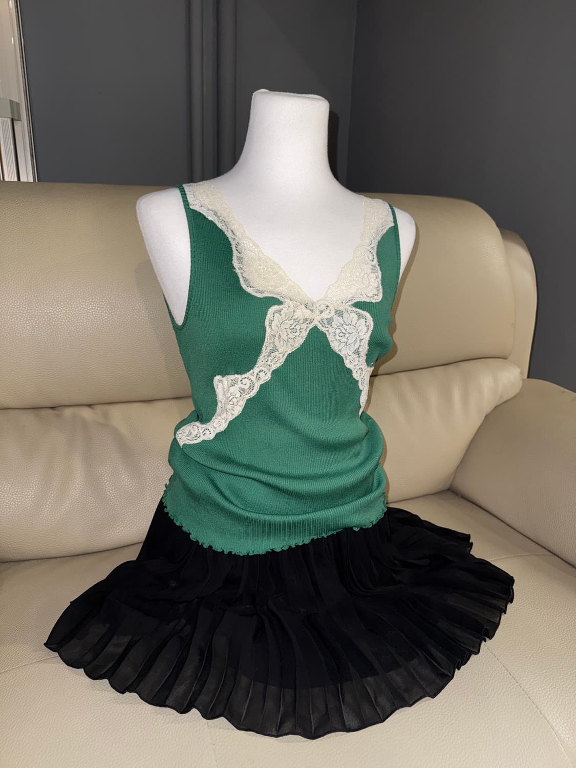 ribbon lace detail sleeveless 상품이미지1