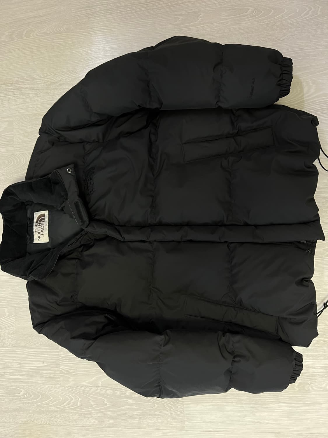 노스페이스 올블랙 티볼에어 패딩 100 상품이미지1