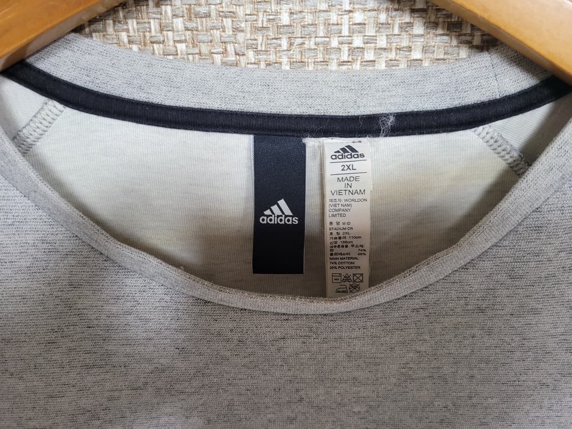 105사이즈 아디다스 맨투맨  상품이미지3