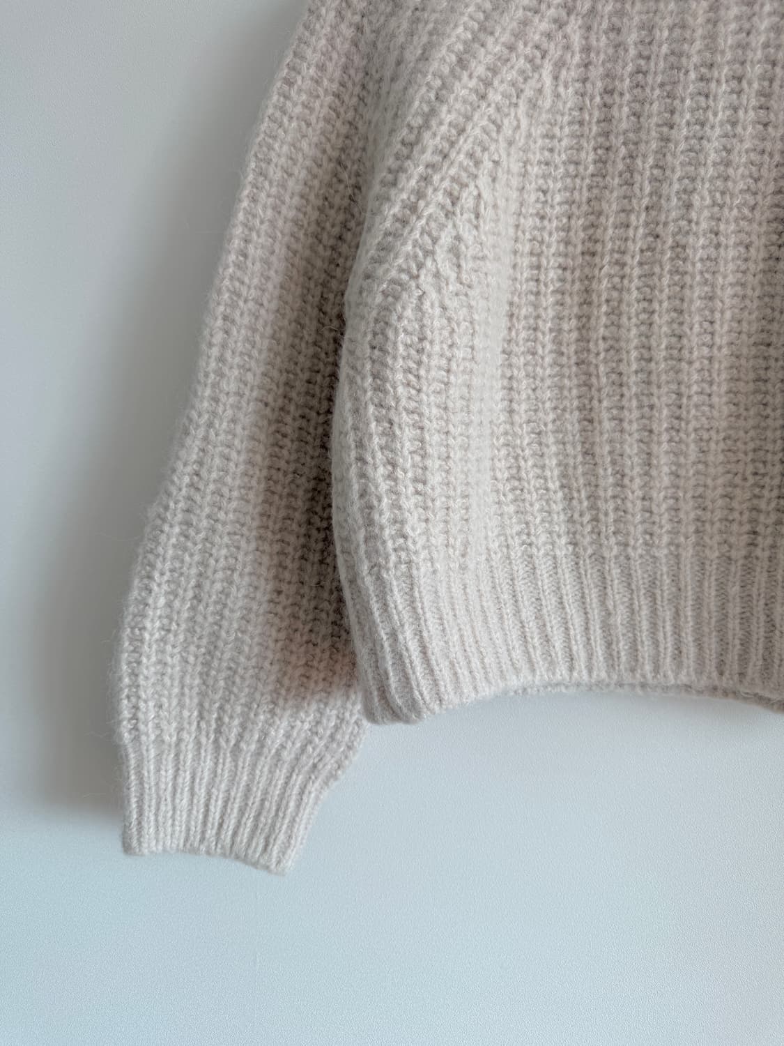 Pre owned 알파카&울 크롭 헤비 니트 상품이미지3