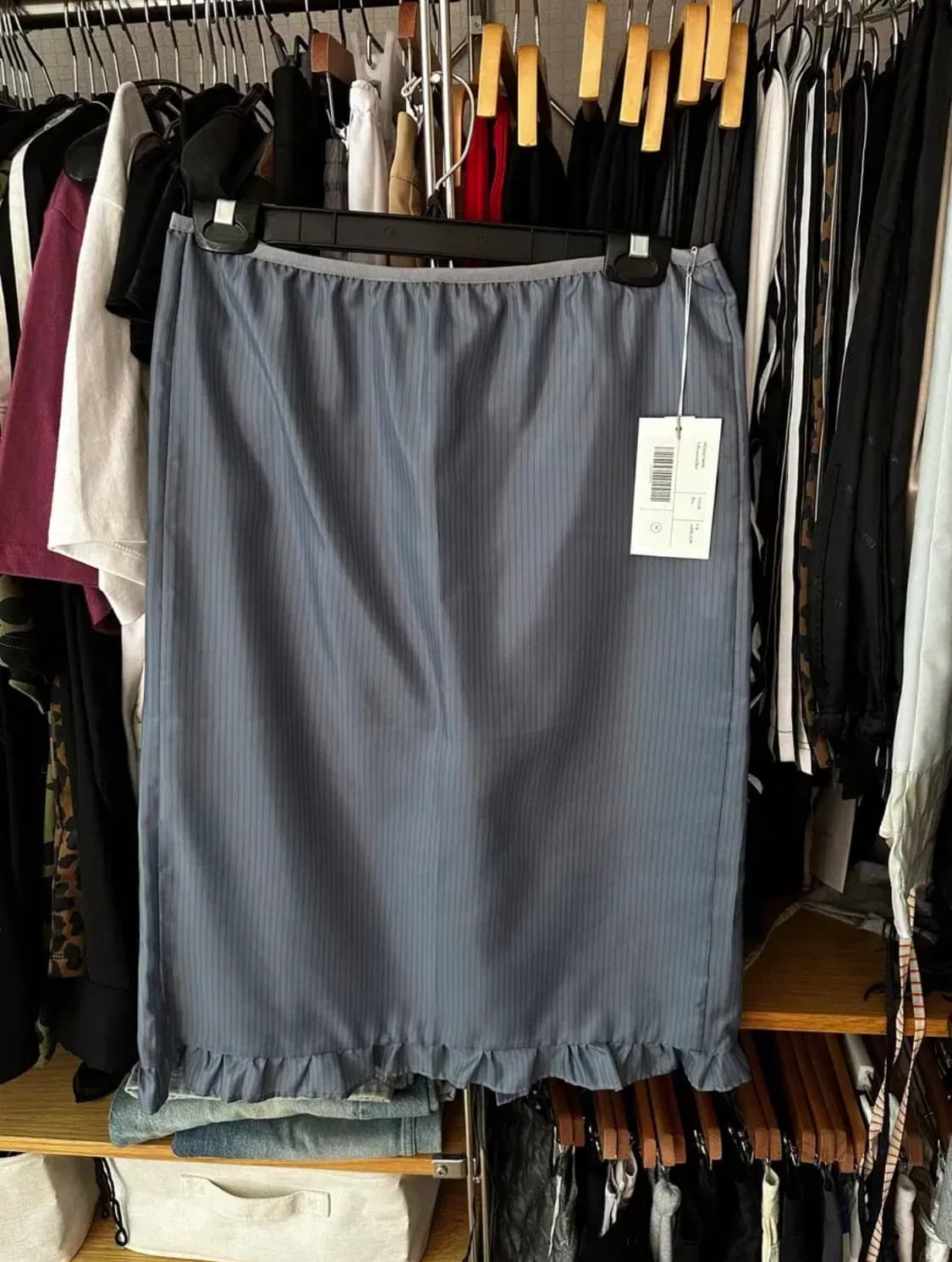 마조네 프릴 미디 스커트 상품이미지1