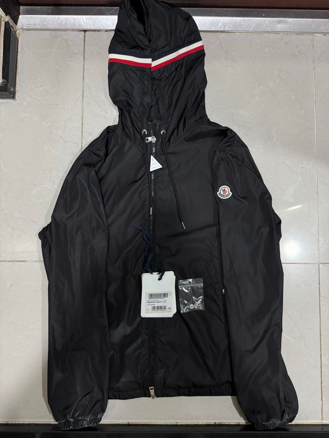 [당일출고,4사이즈] 몽클레어 그림퍼스 바람막이 상품이미지1