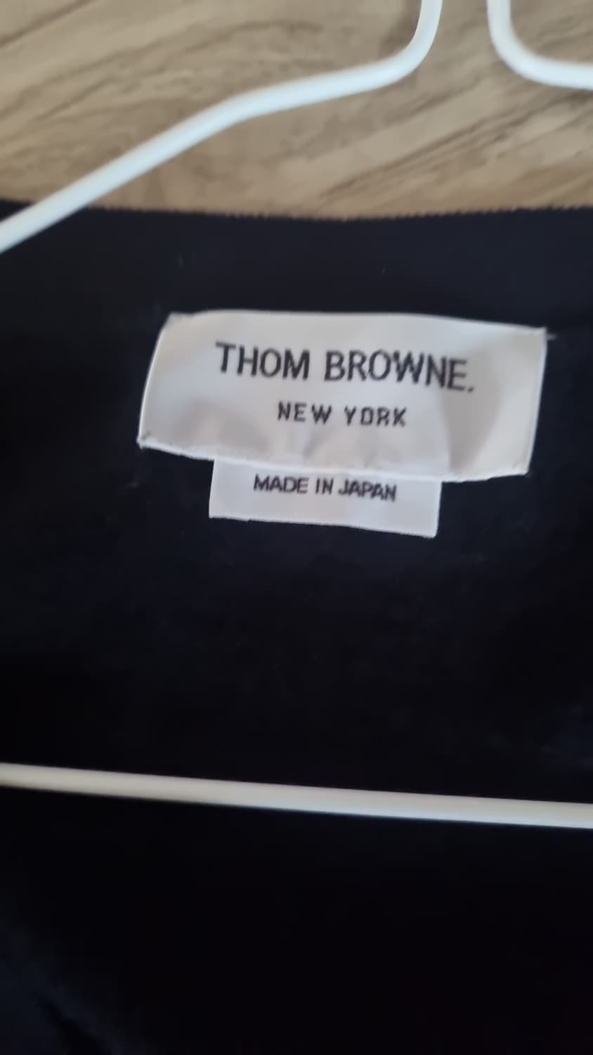 톰브라운 네이비가디건. L/XL 상품이미지5