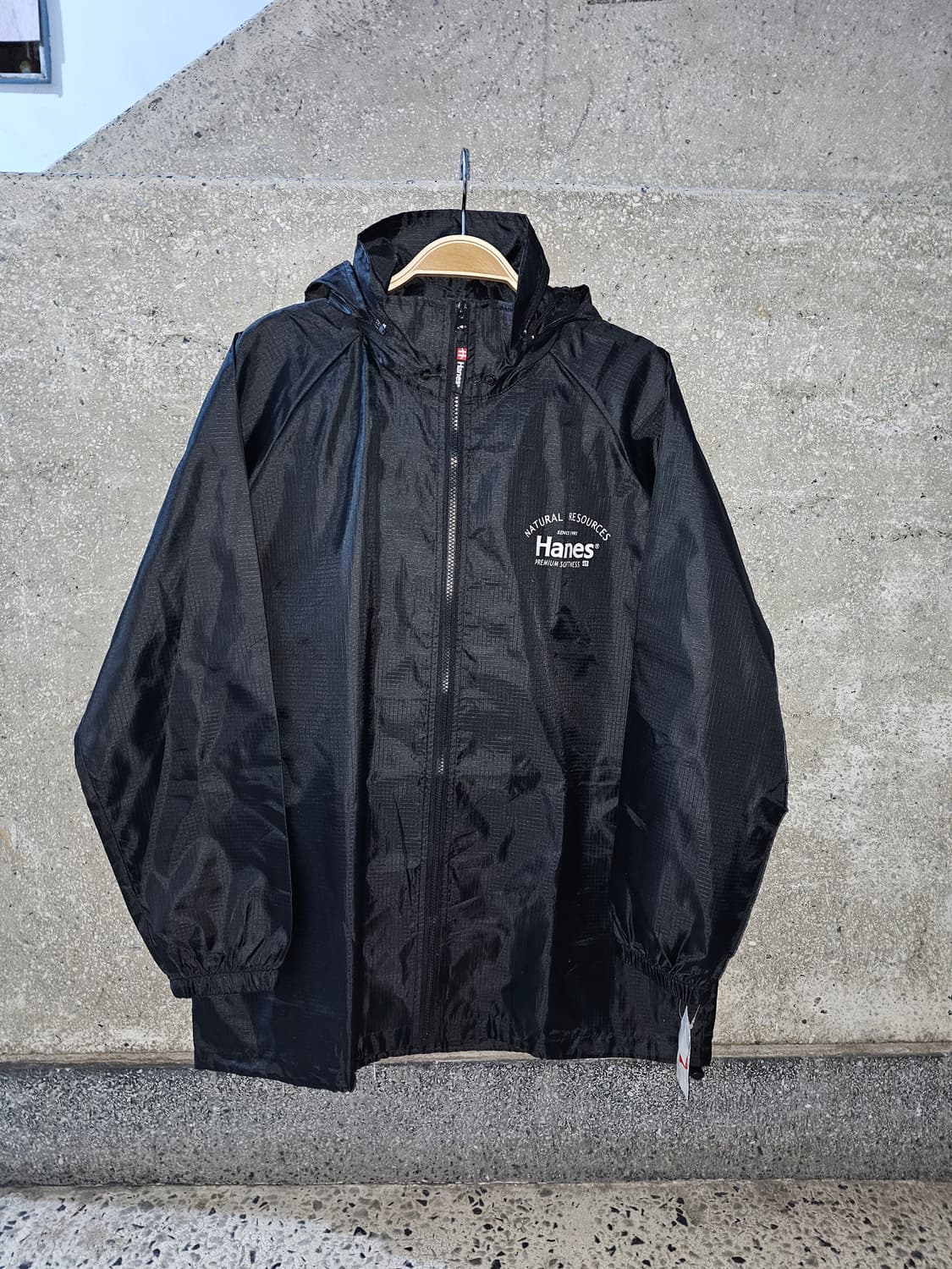 Hanes Natural Resources 윈드브레이커 상품이미지1