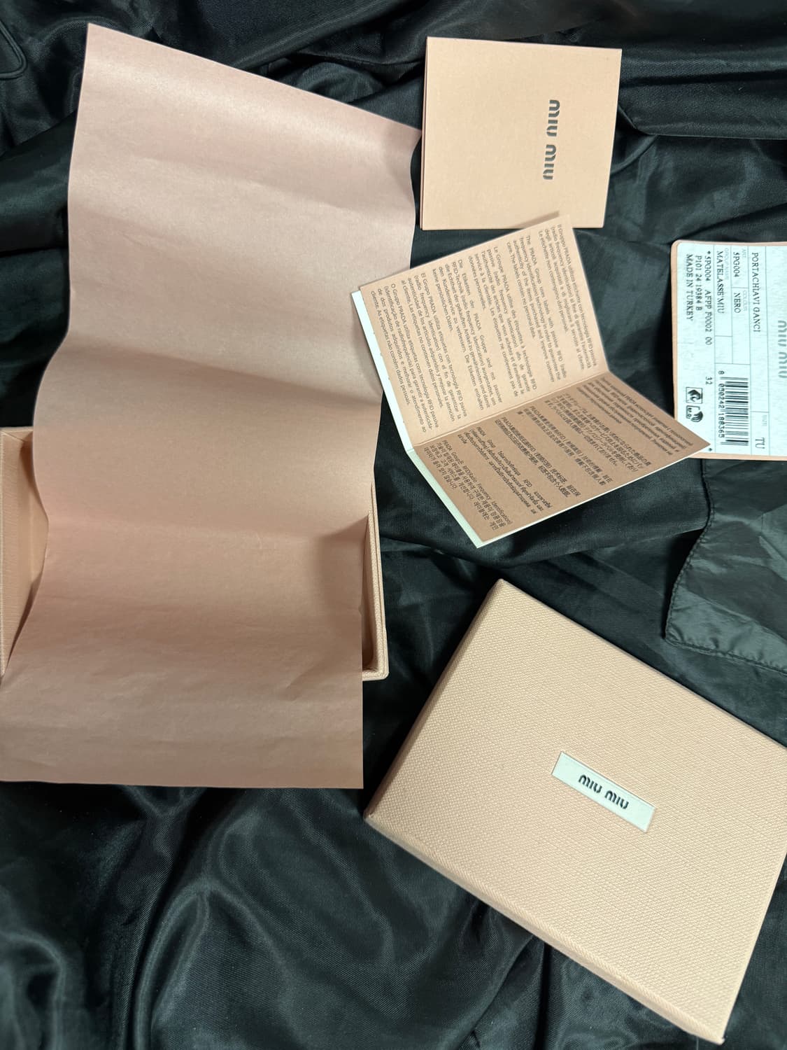 미우미우 키홀더 상품이미지3