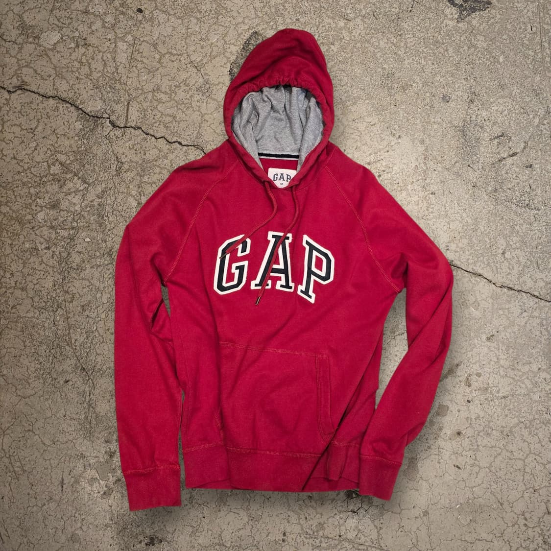 GAP 빅 로고 풀오버 후드티 상품이미지1