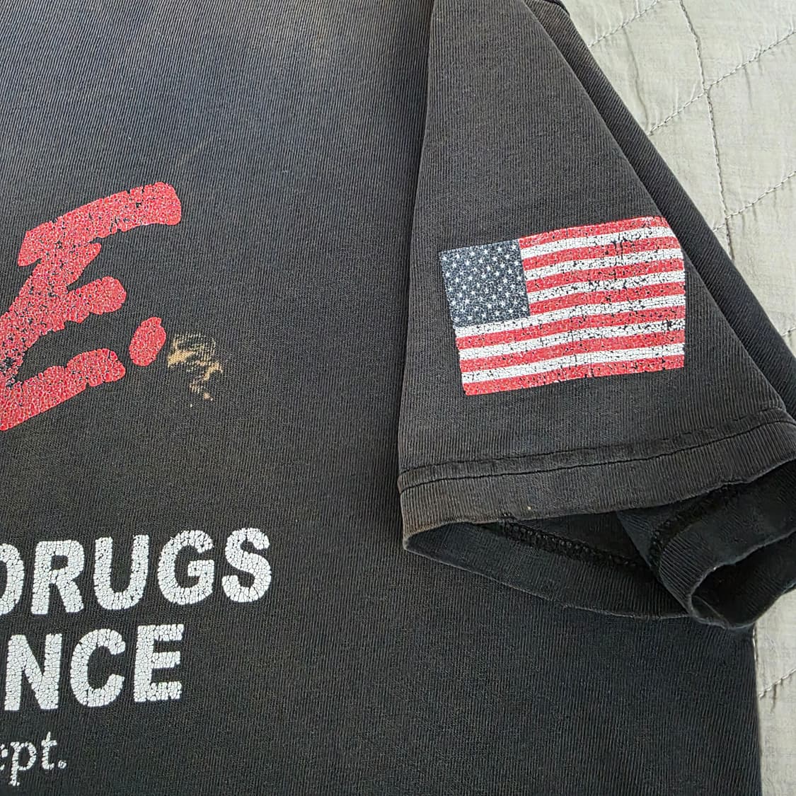 [L] 00-90s DARE 티셔츠 블랙 ver. 헤인즈 비프 트래쉬드 상품이미지4