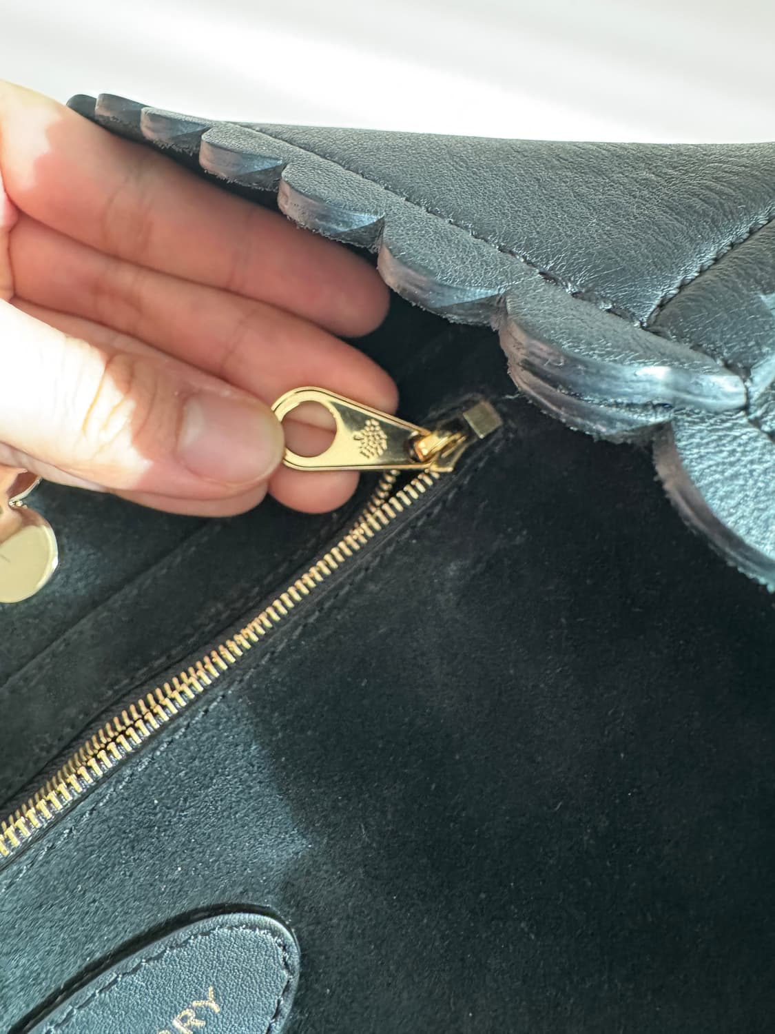 멀버리 블랙 숄더 토트백 상품이미지5