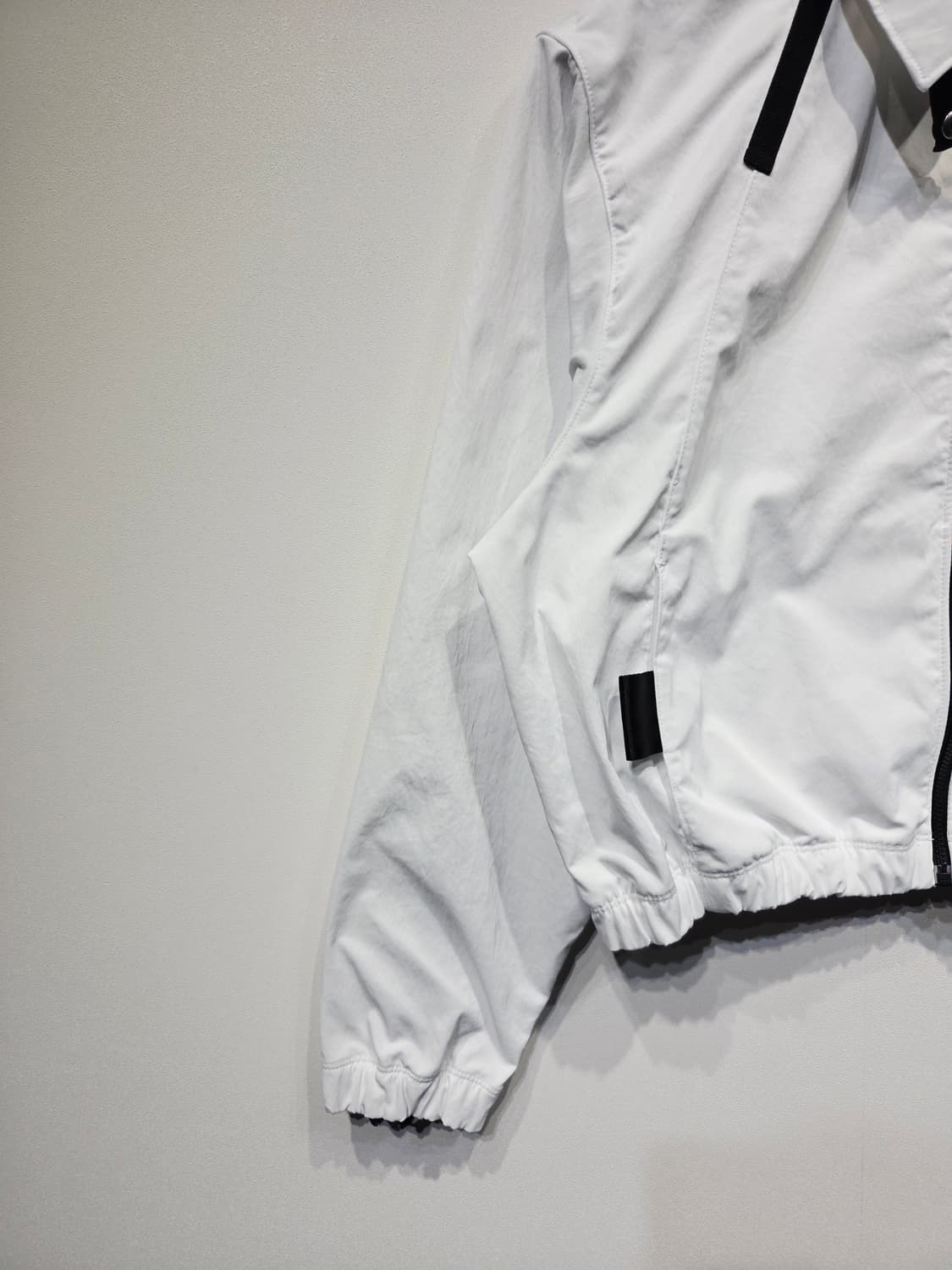 나이키(Nike) 테크팩 우븐 크롭 자켓 화이트 상품이미지4