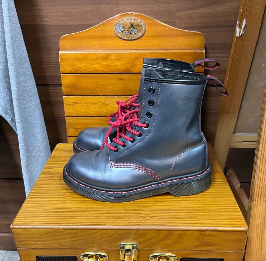 Dr.Martens 하이 16홀 부츠 상품이미지2