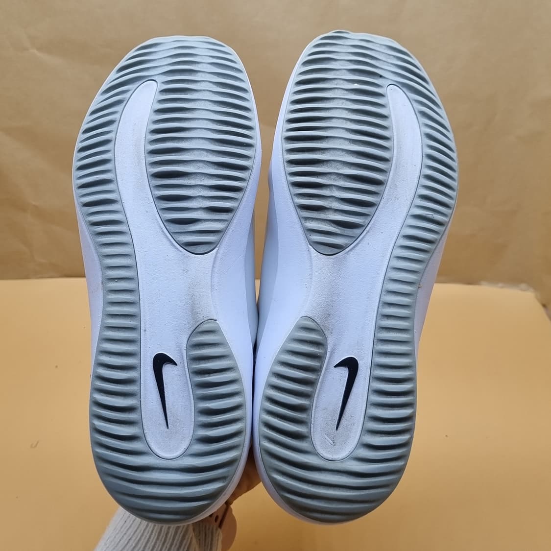 나이키 리액트 에이스 투어 골프화245 상품이미지3