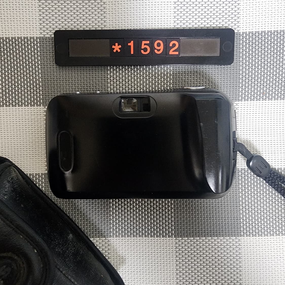 올림푸스 뮤 1 블랙바디 필름카메라 파우치포함 상품이미지4