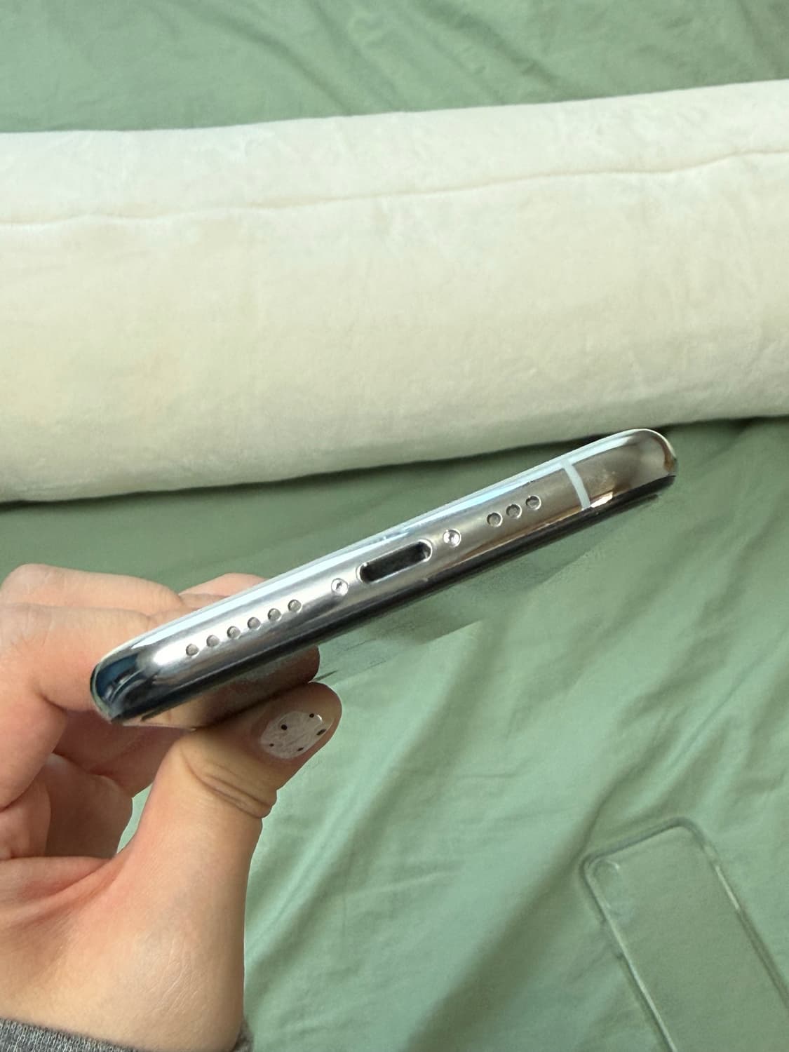 아이폰xs 실버 64기가  상품이미지3