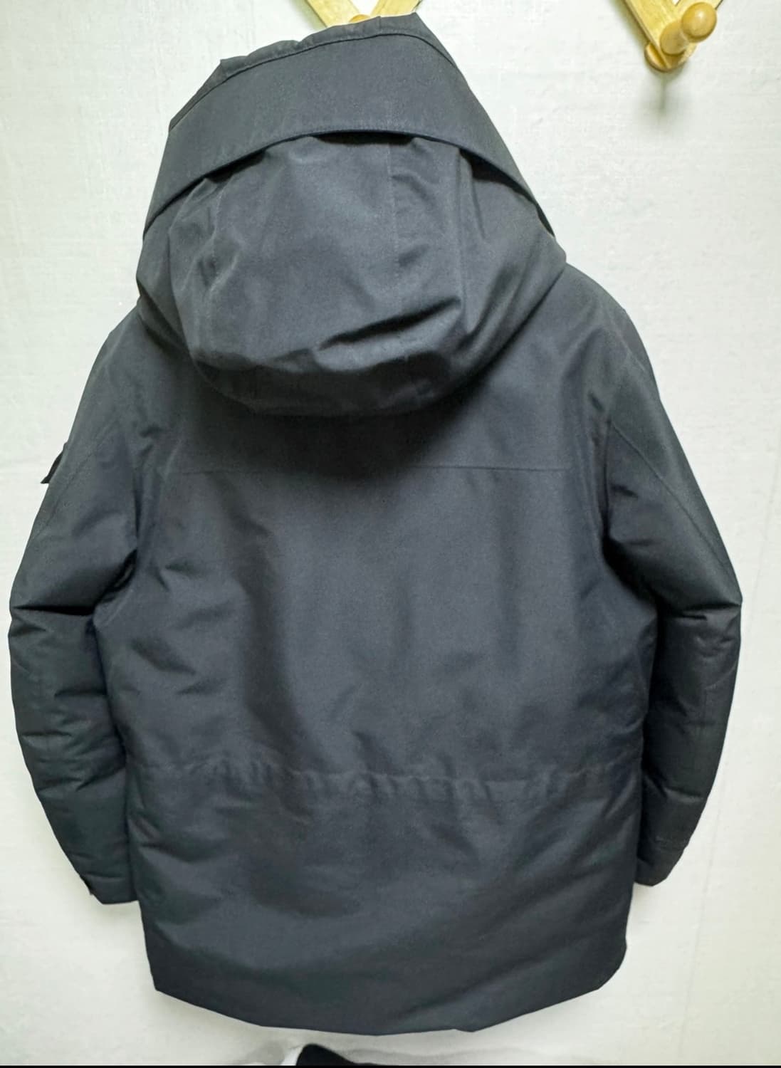 울리치 고어텍스 패딩  상품이미지2