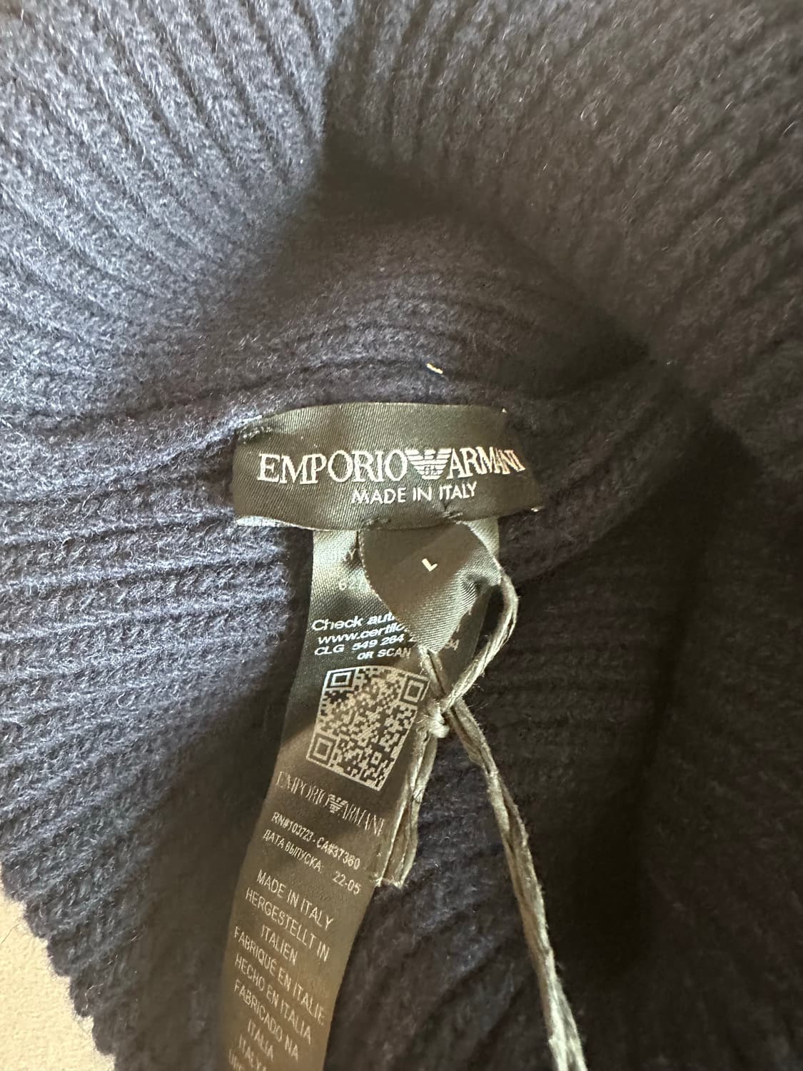 엠포리오 알마니 비니 새상품 상품이미지2