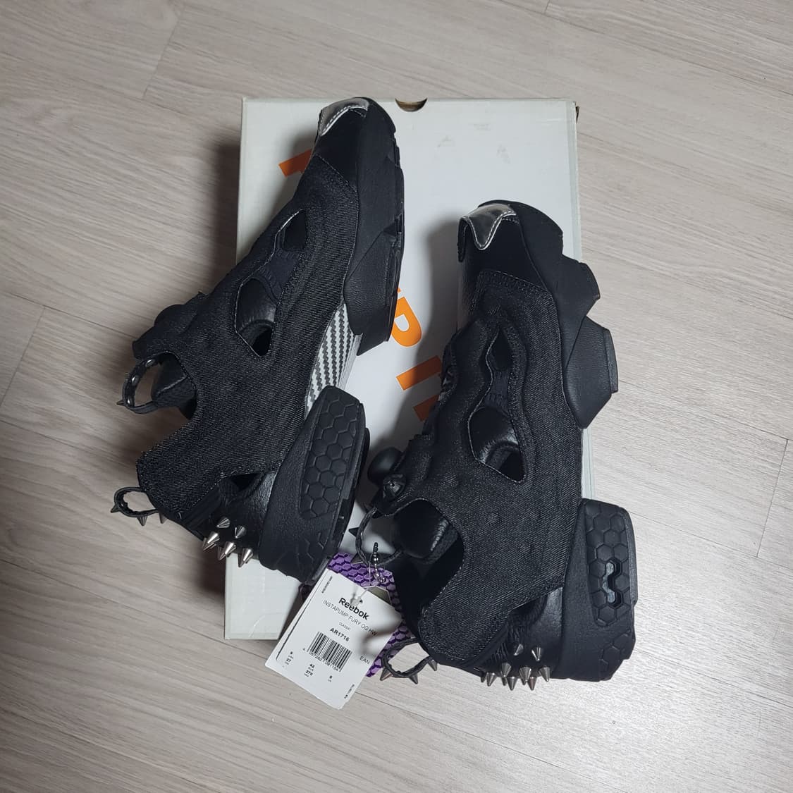 리복 퓨리 할로윈(240,270)새상품 상품이미지3