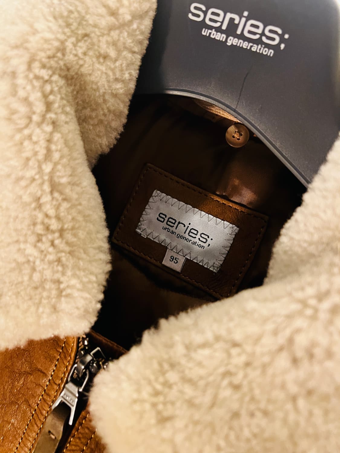 (새상품)시리즈 라파예트 누벅 가죽모델 95 팝니다. 상품이미지3