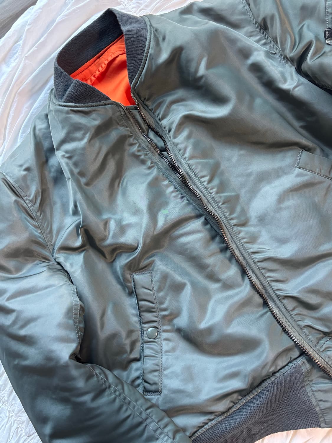 오리지널ma-1 L size 판매합니다. 상품이미지2