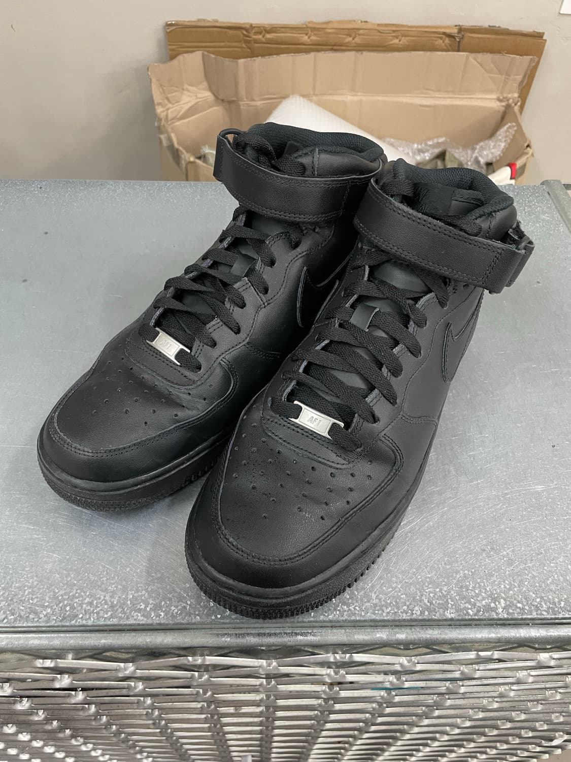 나이키 에어포스1 미드 블랙 285 (gr-4148) 상품이미지2