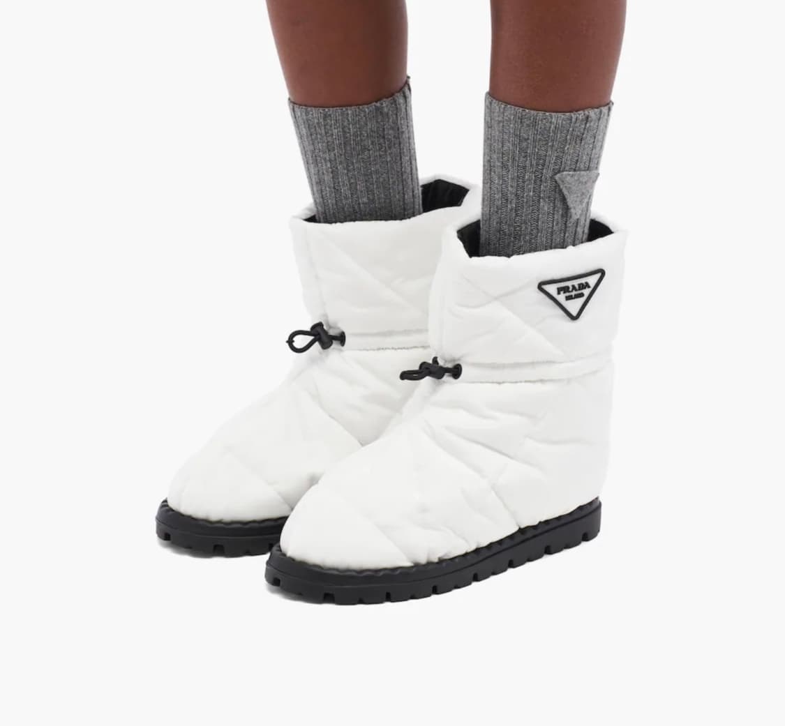 [새상품,정가170만원대] 프라다 나일론 퀄티드 패딩 부츠 상품이미지1