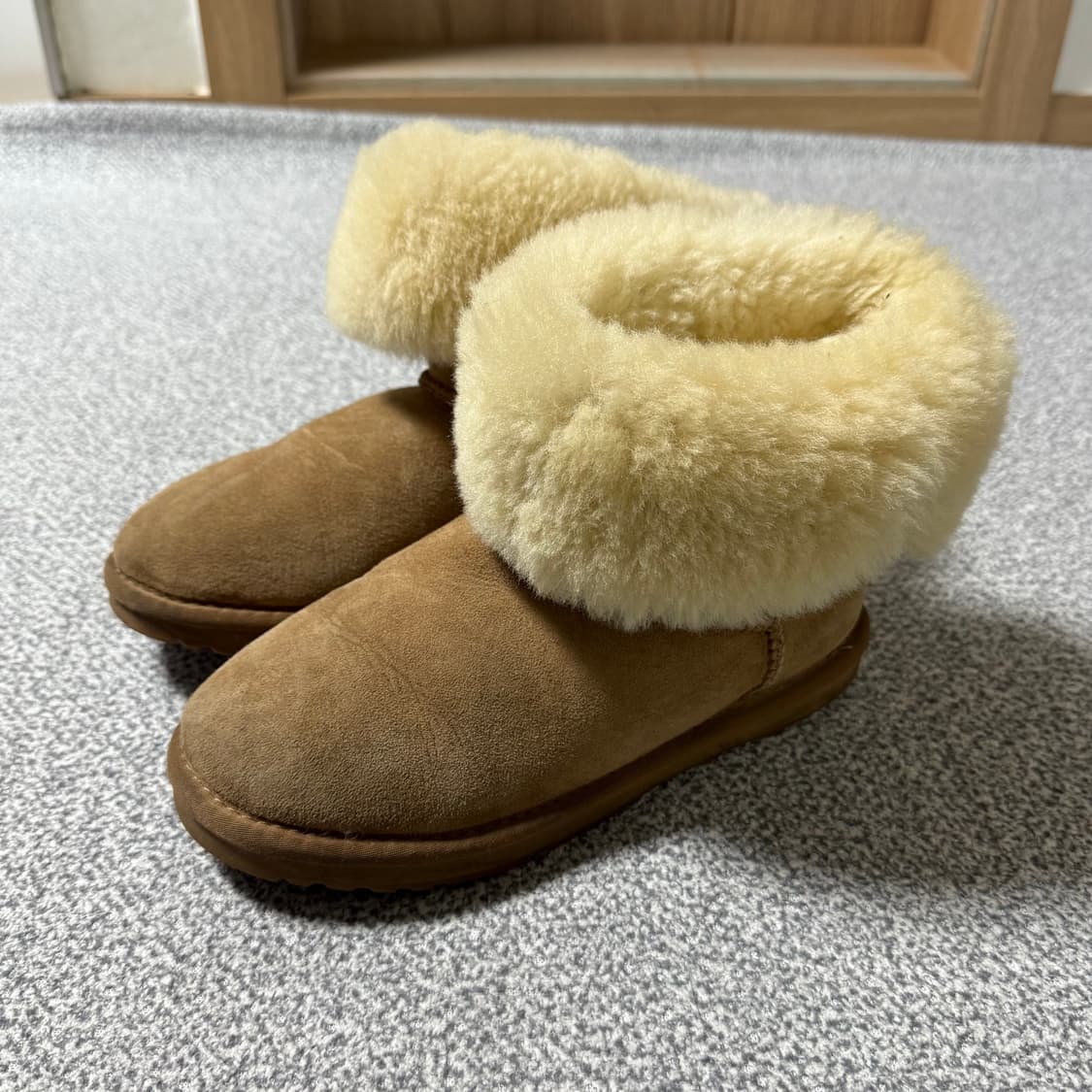[정가 15만원] UGG OZWEAR 어그 부츠 245 상품이미지5