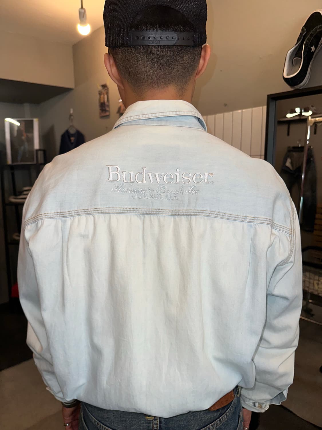 90’s Budweiser logo denim washed shirt 상품이미지9