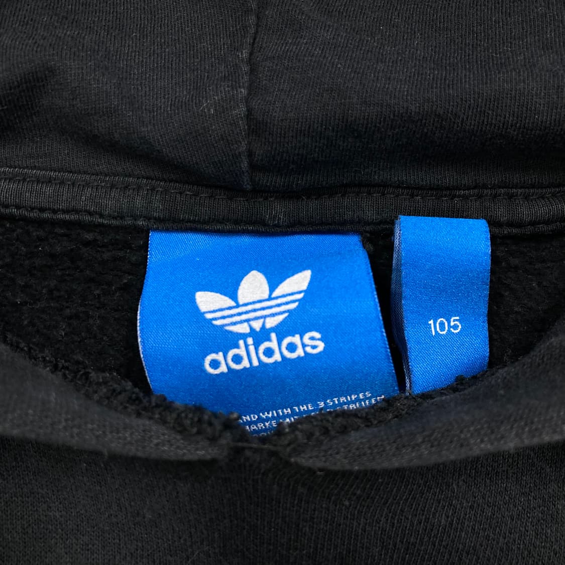 아디다스 블랙 컬러 불꽃 빅로고 후드티 상품이미지3