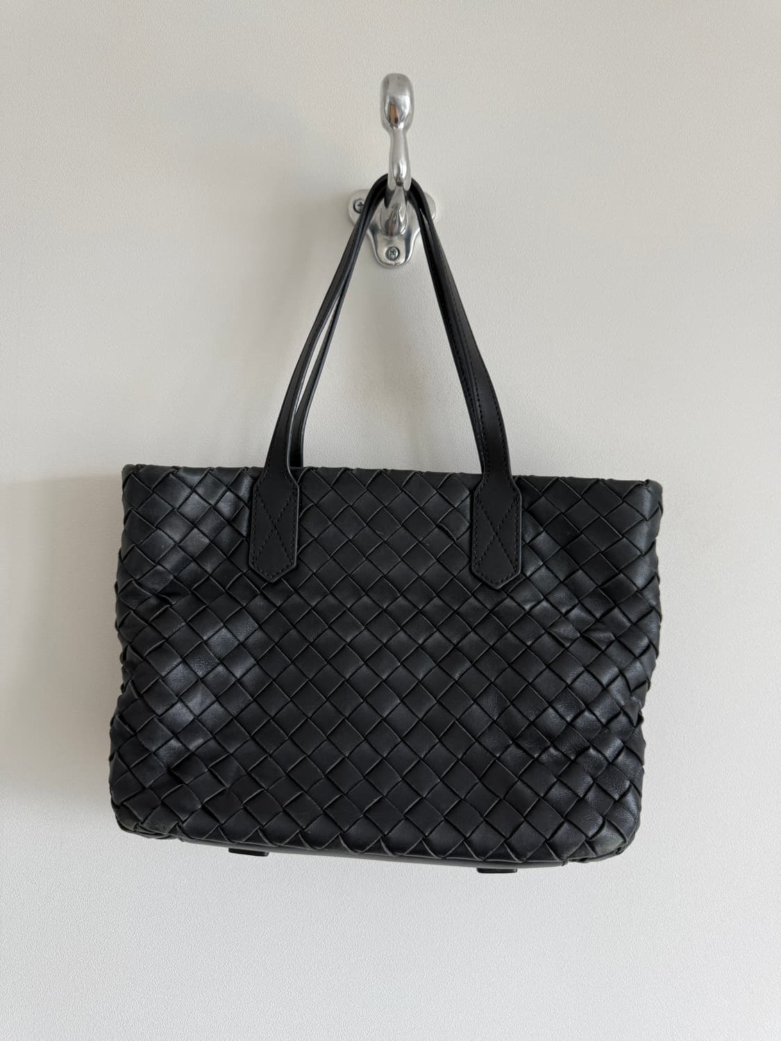 앤 클라인(ANNE KLEIN) 레더 위밍 토트백 상품이미지2