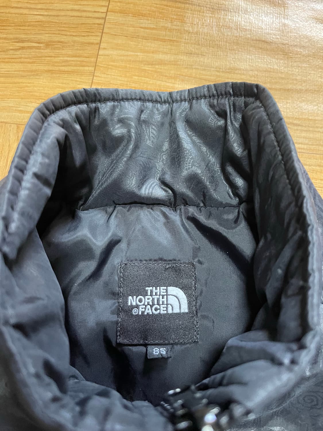 노스페이스 정품 여성용 내피용 패딩자켓 페이즐리패턴 85 상품이미지5