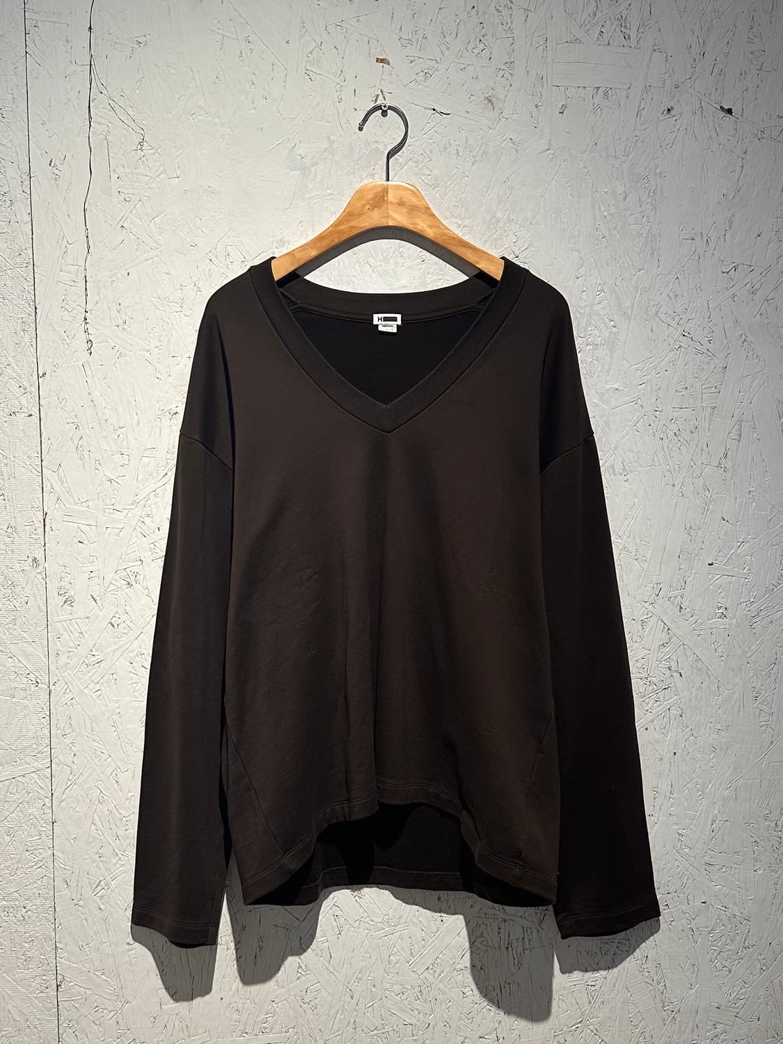 United Arrows V-neck sweatshirt 상품이미지1