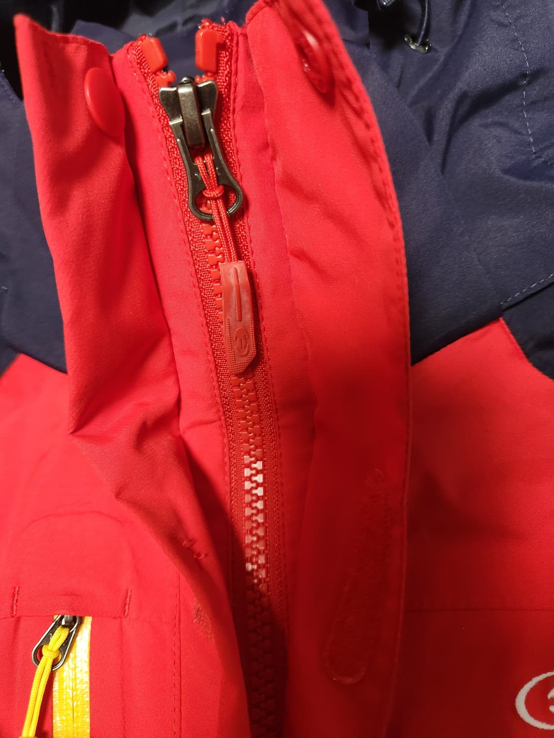 새상품급) 아이더 배색 디펜더 방수 등산 자켓 사이즈90s

여러 중고사 상품이미지6