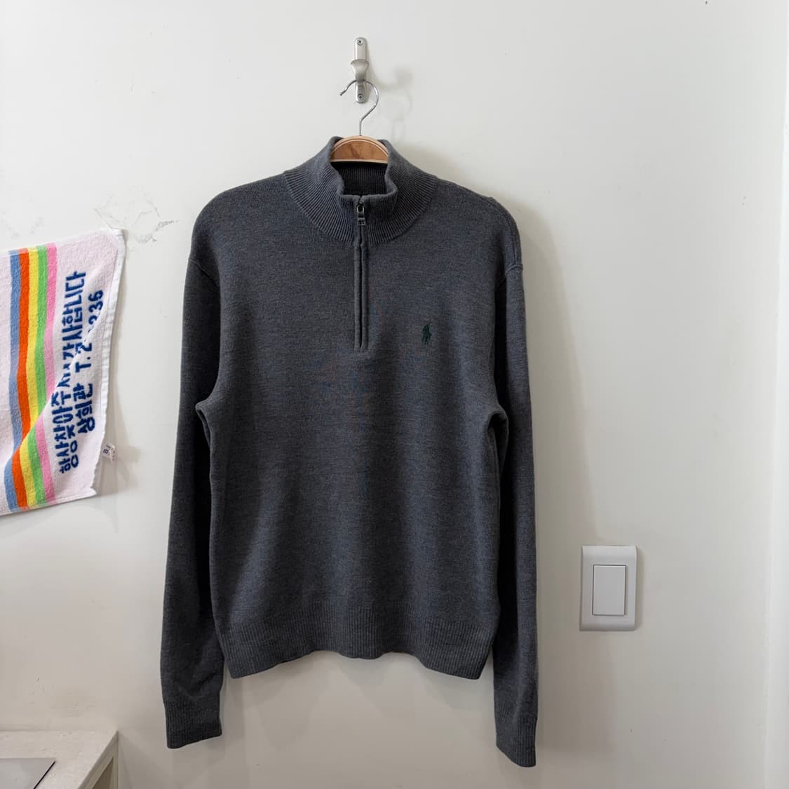 160. 폴로 니트 반집업 상품이미지1