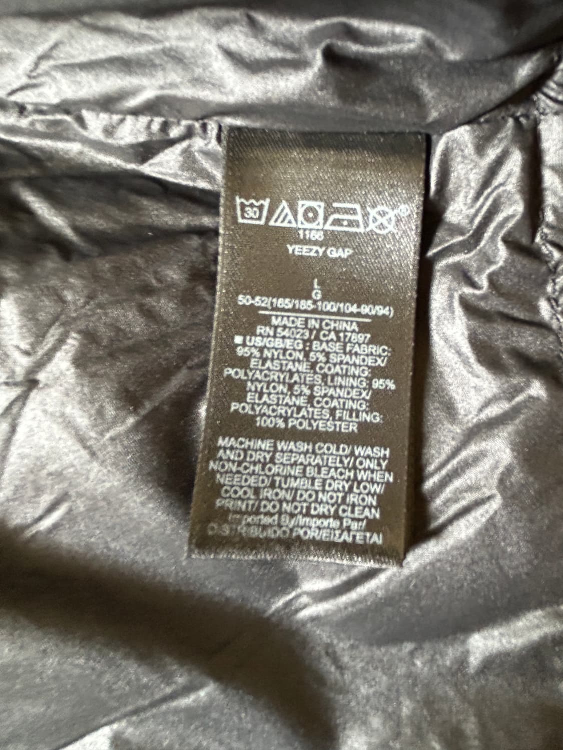 [L] 이지갭 엔지니어드 바이 발렌시아가 라운드 자켓 2 블랙 상품이미지4