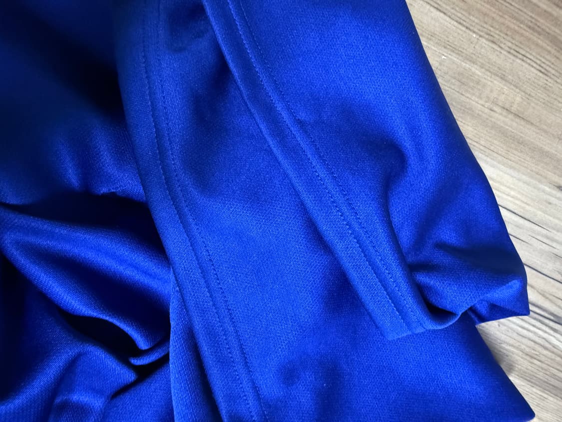 니들스 로얄블루 셋업(상의 L, 하의s) 일괄 판매 상품이미지8