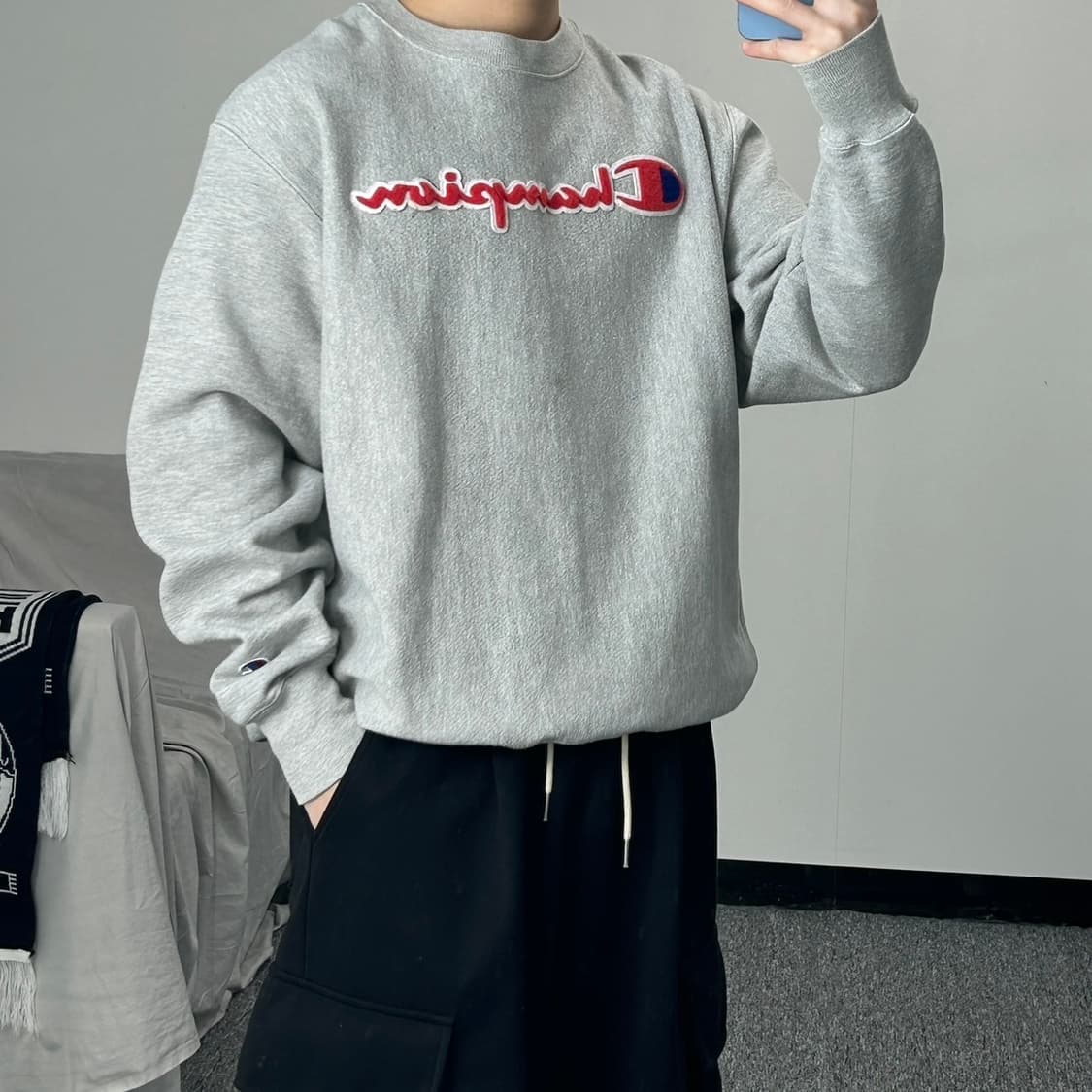 챔피온 리버스위브 빅로고 맨투맨  상품이미지2