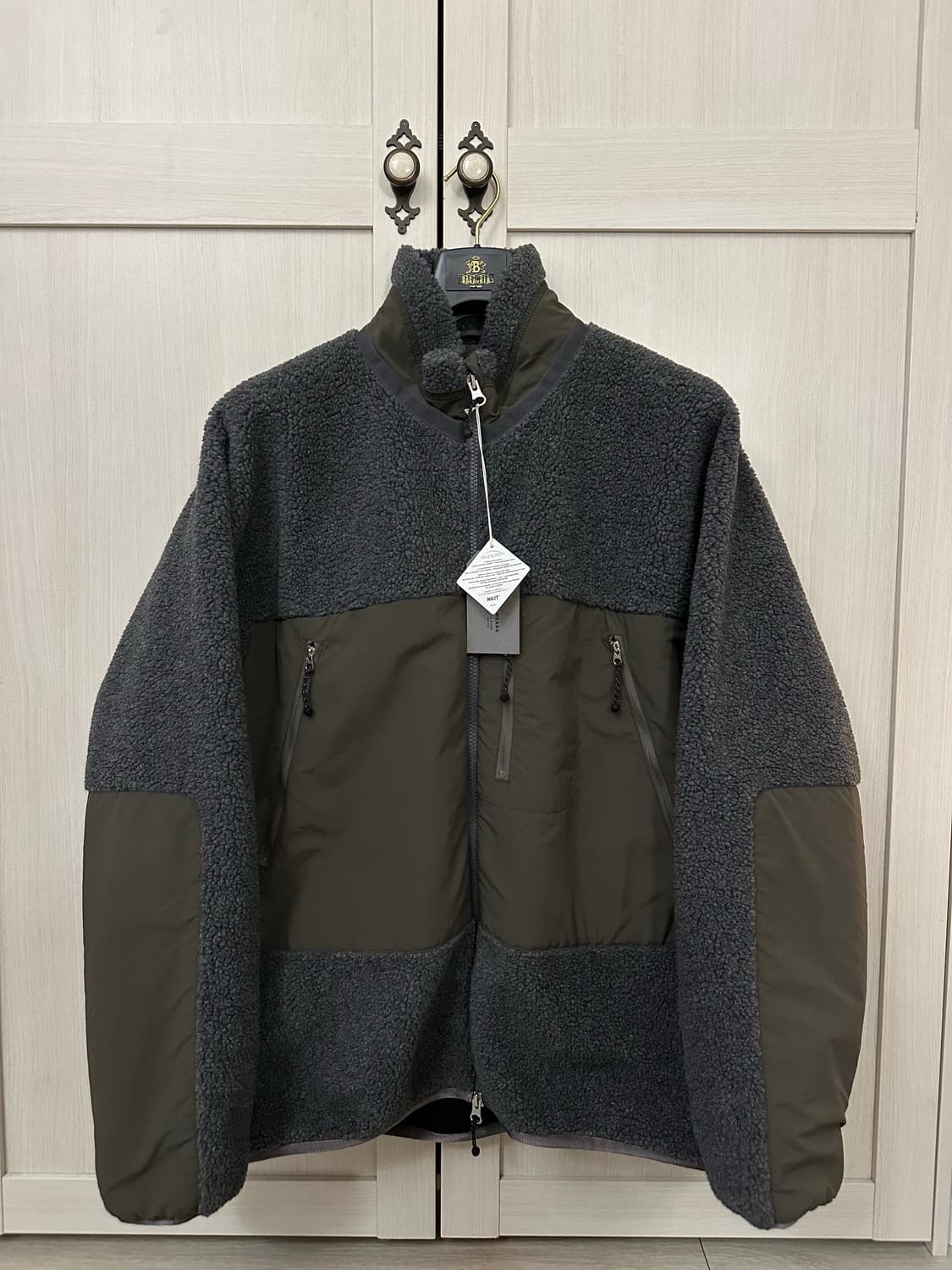 [L] Ends and Means 엔즈앤드민스 폴러 플리스 자켓 상품이미지1