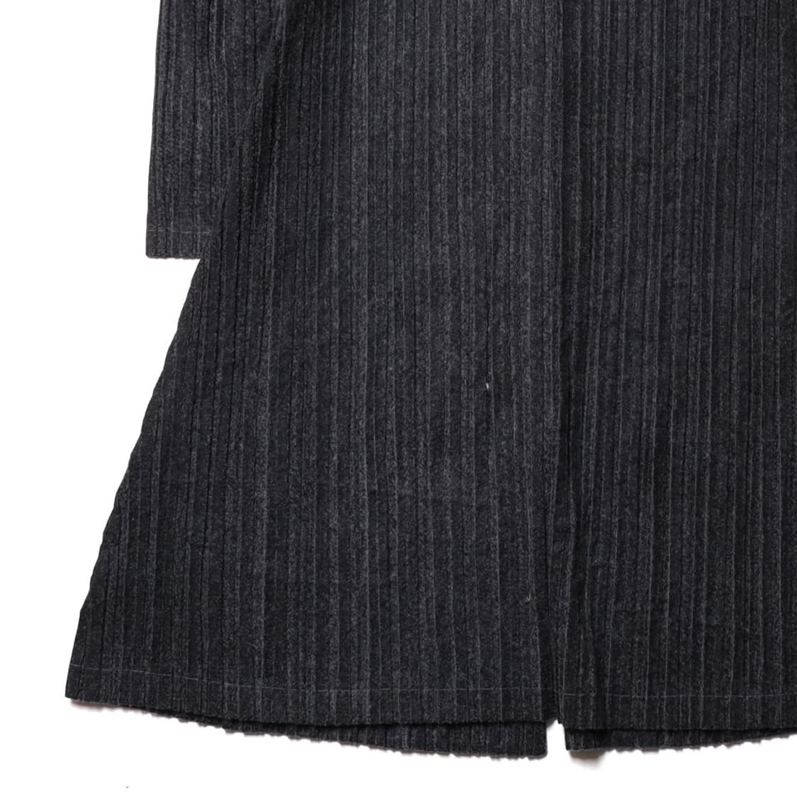 Pleats Please Pleated Button Up Dress 

 상품이미지6