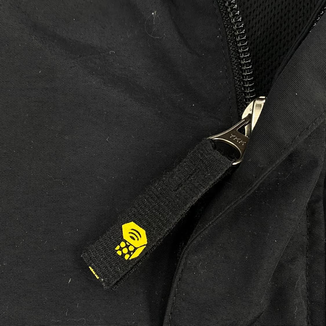  마운틴하드웨어 자수 스몰 로고 블랙 바람막이 자켓 (105)  ﻿ 상품이미지5