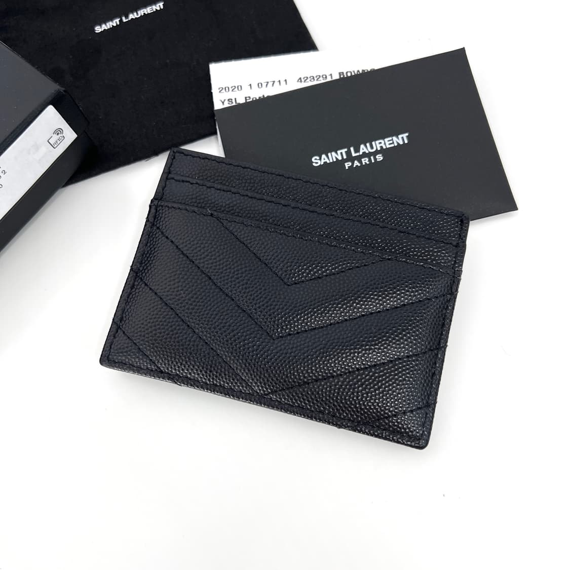 생로랑 모노그램 마틀라세 은장 카드지갑 블랙 (423291) 상품이미지3
