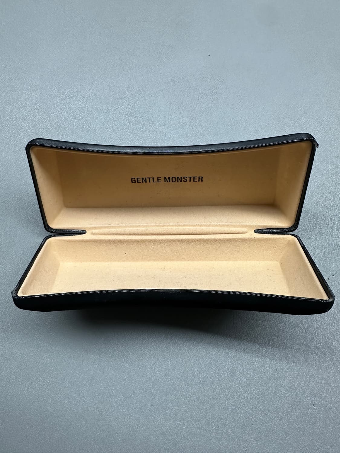 젠틀 몬스터 고스트 01 블랙 상품이미지9